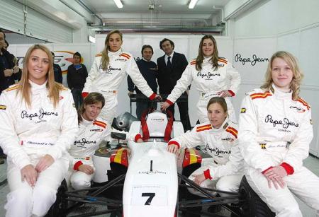 Mujeres pilotos de F1,officiales