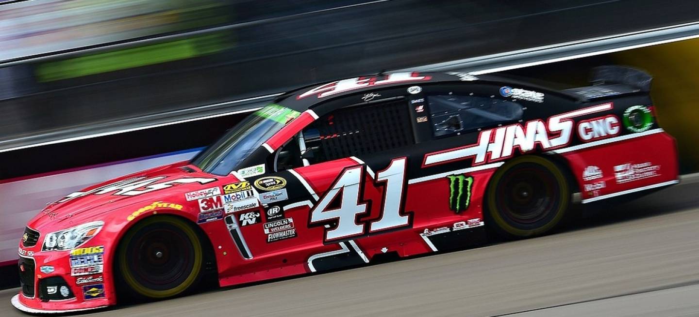 Kurt Busch se impone en Pocono!