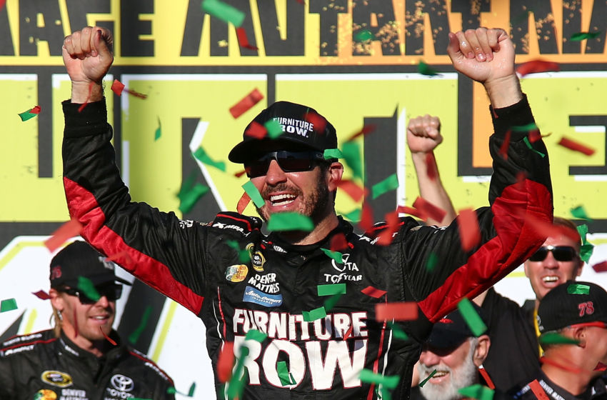 Martin Truex Jr. gana la Teenage Mutant Ninja Turtles 400!