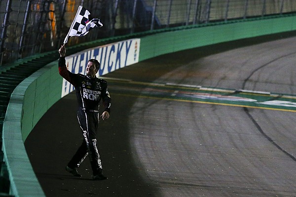 Martin Truex Jr. se impone en Kentucky!