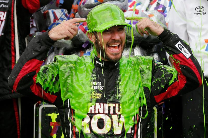 Truex Jr.  mas fuerte que nunca en Chicagoland!