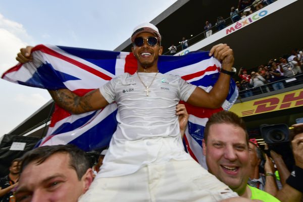 Hamilton se corona en México!