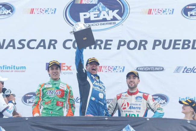 Ramírez consigue su 1ra. victoria en la Nascar Peak Mexico