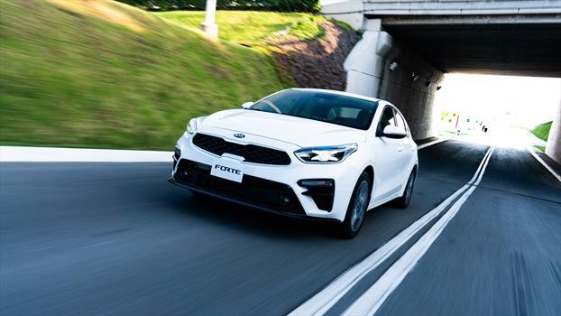 KIA FORTE: CAMBIANDO LAS REGLAS