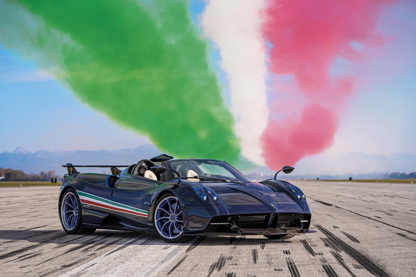 Un coche exclusivo: Pagani Huayra tricolore ¡Solo hay 3!