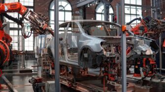 La producción de automóviles en España cayó un 20,1% en marzo de 2022.