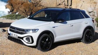 El Volkswagen T-Roc es el coche más vendido en España.